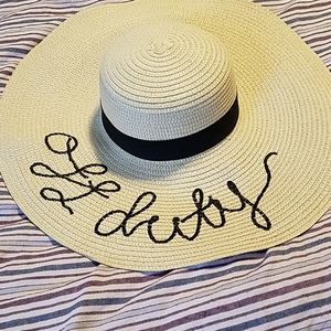 Straw oversized beach hat